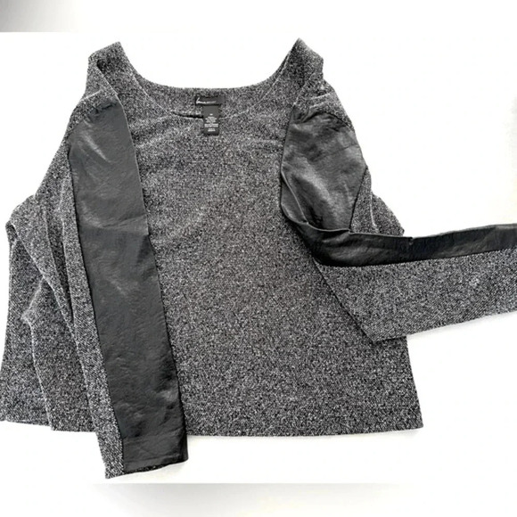 Lane Bryant/ Tweed-like  long sleeved top/ Vegan leather accents/ Size US 20 - Picture 2 of 6
